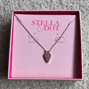 Stella & Dot rose gold delicate heart necklace - NWT